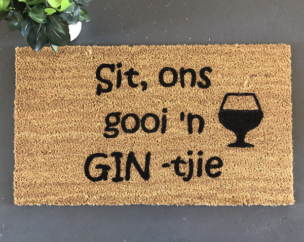 Sit ons gooi 'n GIN-tjie
